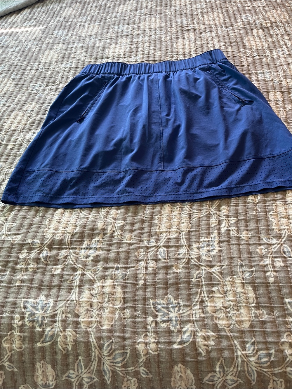 Talbots Navy Athletic Mini Skort with Pockets. Medium petite